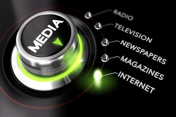 &Sigma;&tau;&eta;&nu; &epsilon;&kappa;&pi;&omicron;&mu;&pi;ή Focus Press &sigma;&tau;&omicron; ATLAS TV , "&Delta;&epsilon;&nu; &theta;&alpha; &sigma;&upsilon;&mu;&mu;&epsilon;&tau;έ&chi;&epsilon;&iota; &omicron; &kappa;. &Mu;&pi;&omicron;&upsilon;&tau;ά&rho;&eta;&sigmaf; &sigma;&tau;&iota;&sigmaf; &delta;&eta;&mu;&omicron;&tau;&iota;&kappa;έ&sigmaf; &epsilon;&kappa;&lambda;&omicron;&gamma;έ&sigmaf; "
